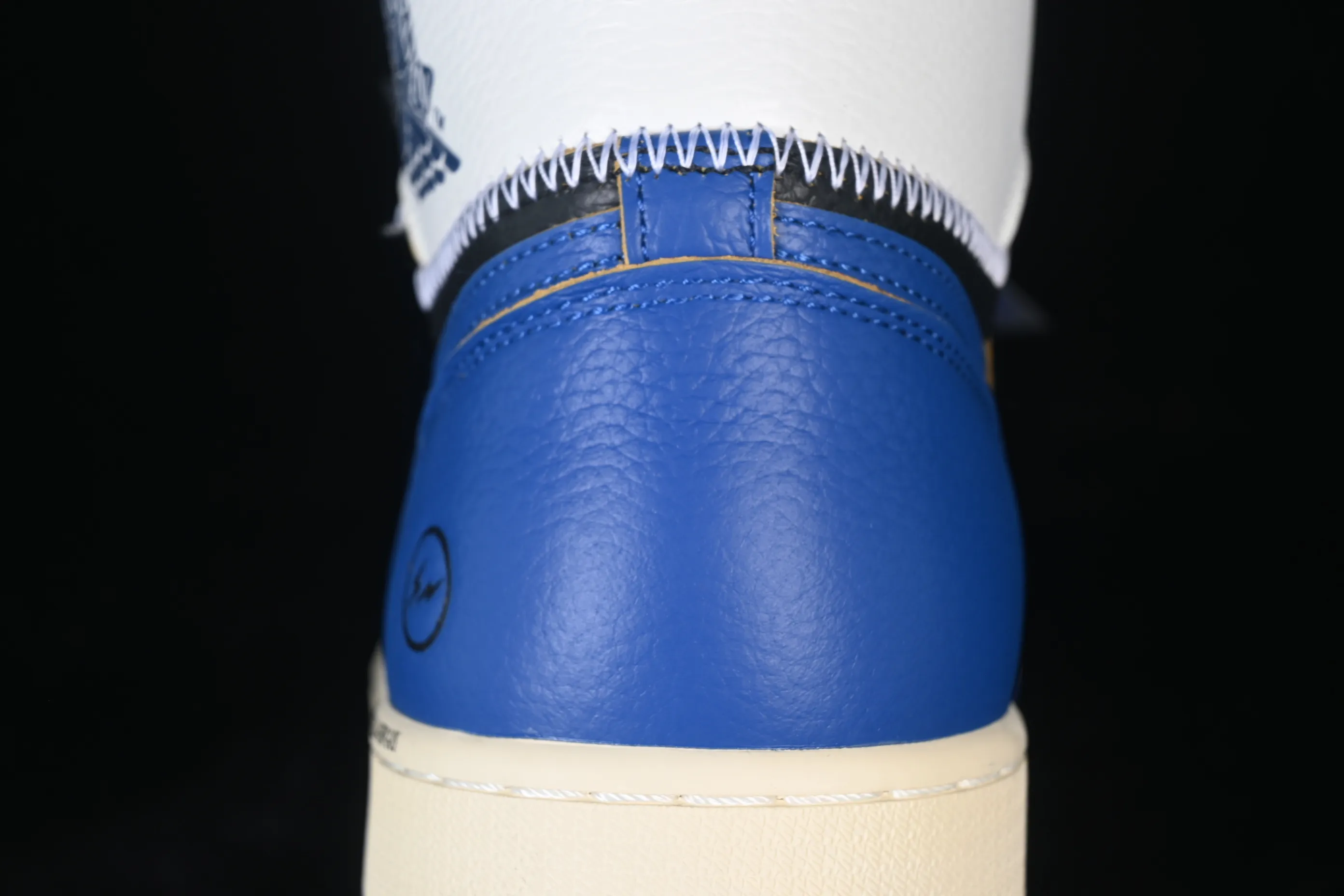 All categories Air Jordan Jordan series basketball shoes Air Jordan 1 High Fragment x Union x Air Jordan 1 Retro AJ1 Joe 1 new deconstructed royal blue high-top basketball shoes IO7847-001